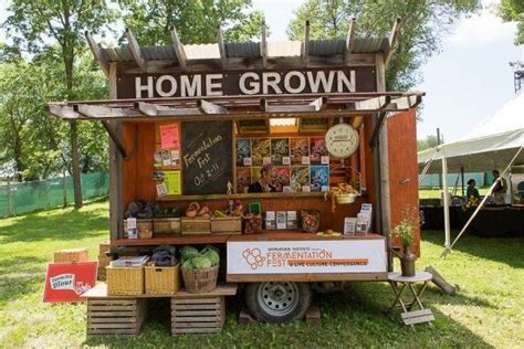 eauxclaires-culturestand | Farm stand, Vegetable stand, Farmers market display