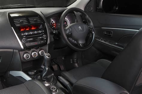 2012 Peugeot 4008 interior