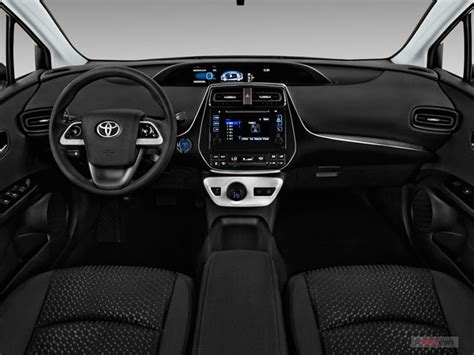 2018 Toyota Prius Prices, Reviews and Pictures | U.S. News & World Report