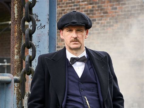 Peaky Blinders star Paul Anderson shares behind the scenes photos shooting season five | Express ...