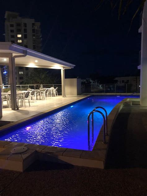 BEACH ON SIXTH - 2024 Prices & Reviews (Maroochydore) - Photos of ...