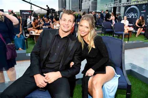 Who is Rob Gronkowski wife? How Gronkowski become the famous Football ...