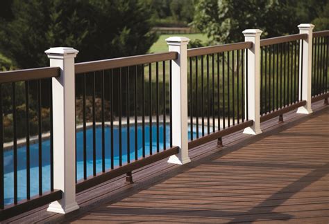 Trex Transcend Beveled Railing by Trex Company wins 2013 ADEX Award.