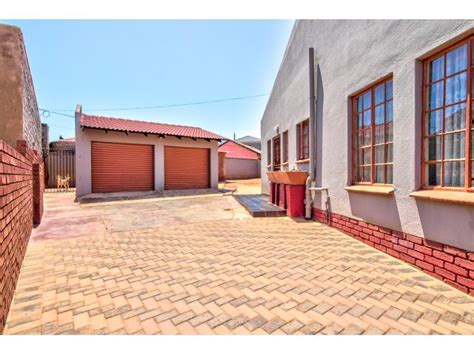 Property and Houses For Sale in Tembisa, Gauteng | RE/MAX