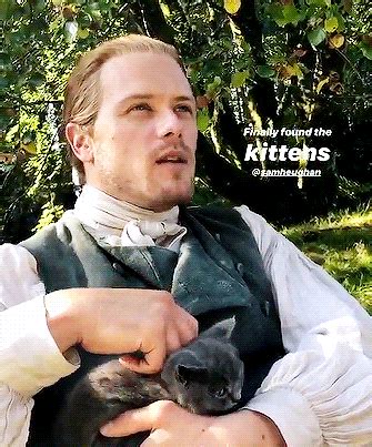 a vase to call my own Outlander Gifs, James Fraser Outlander, Sam Heughan Outlander, Outlander ...