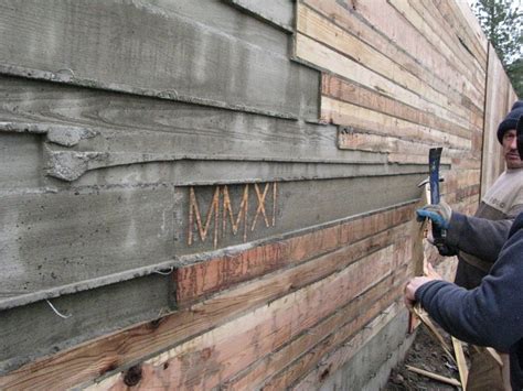 board formed concrete – Meadow House in 2023 | Board formed concrete, Concrete wall texture ...