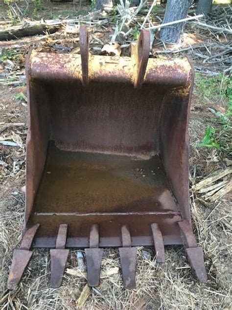 Heavy Duty Backhoe Excavator Bucket 30" Used – expoequipmentsales