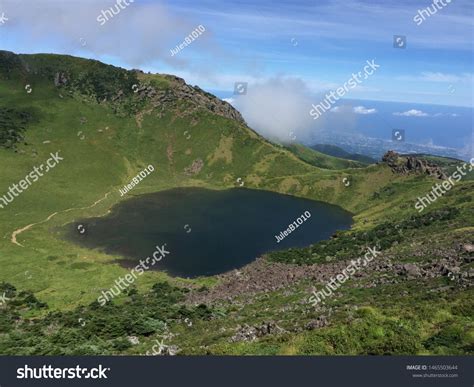 Mount Hallasan Jeju Island South Korea Stock Photo 1465503644 ...