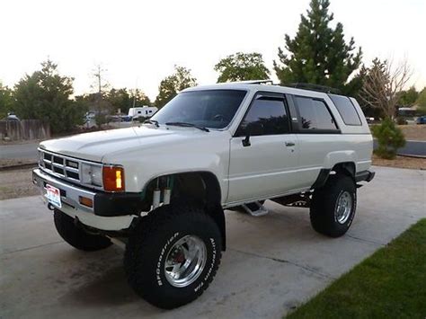 Sell used 1985 4RUNNER 5 SPEED SR5 (LIFTED 51/2 in) GEAR CHANGE 4;56-1 NEWER MOTOR & TRANS in ...