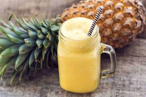 🥝 Receta jugo de piña ¡Deliciosa! - Jugoslocos.com