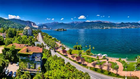 Stresa and Lakes and Gardens of Italy for Tripsmiths | Arena Travel