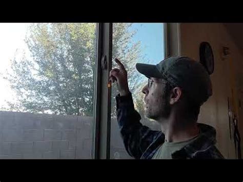 How to Fix a Horizontal Sliding Vinyl Window that Won't Close or Lock ...