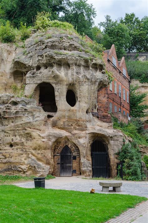 15 Best Things to Do in Nottingham (Nottinghamshire, England) - The Crazy Tourist