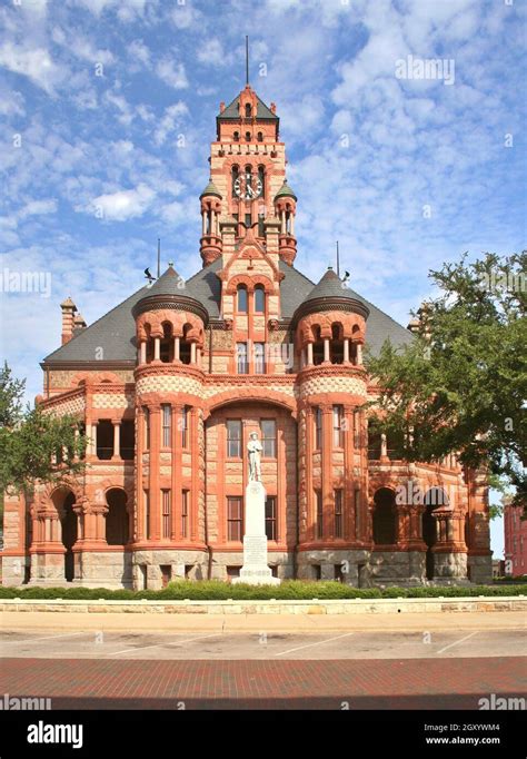 Ellis County Courthouse located in Waxahachie, Texas Stock Photo - Alamy