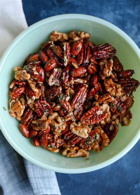 Herb-Spiced Mixed Nuts Recipe