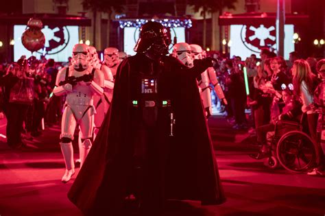 Disneyland After Dark Star Wars Nite 2018 | POPSUGAR Family