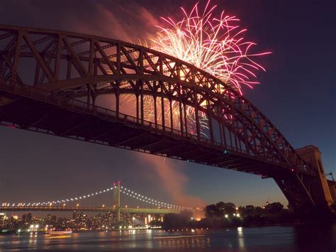 Astoria Park Fireworks 01 | A perfect night for fireworks in… | Flickr