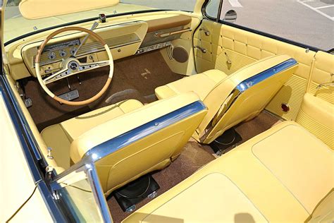 1962 Chevrolet Impala Convertible Interior - Lowrider