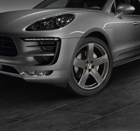 Porsche Exclusive Spices Up the Macan with New Accessories | Carscoops