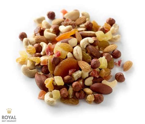 Raw fruit & nut mix - Royal Nut Company