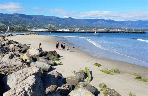 Santa Barbara Harbor Beach (Sandspit) in Santa Barbara, CA - California Beaches