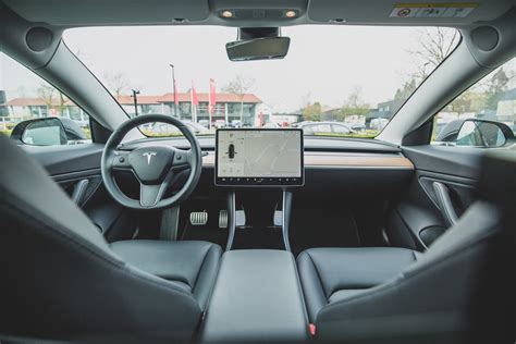 Tesla Applies Autopilot-Style Feedback to Other Systems With Dynamic ...