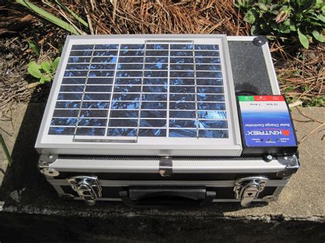 Solar Laptop/Device Charger - Make: | Device chargers, Solar, Solar energy diy