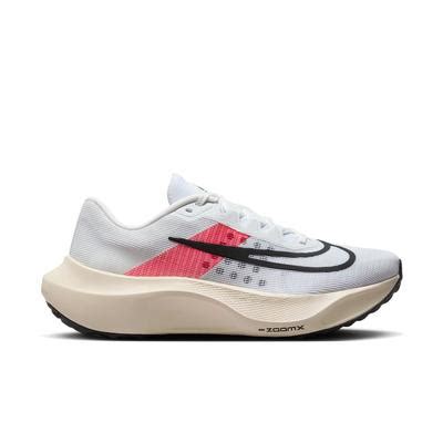 Soccer Plus | NIKE Men's Nike Zoom Fly 5 Eliud Kipchoge