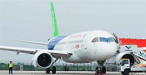 The COMAC C919 vs Boeing 737 - An Aircraft Comparison - Simple Flying