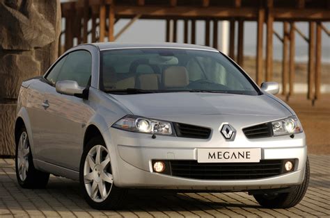 Renault Megane II Restyling 2006 - 2009 Sedan :: OUTSTANDING CARS