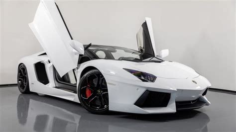 Descubrir 47+ imagen luxury lamborghini - Abzlocal.mx