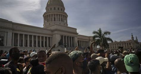 Thousands of Cubans take to streets in largest anti-government protest ...