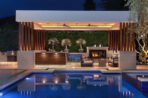 12 Outdoor Kitchens That Will Get You Outside - Modern Design 2 in 2020 | Outdoor kitchen patio ...