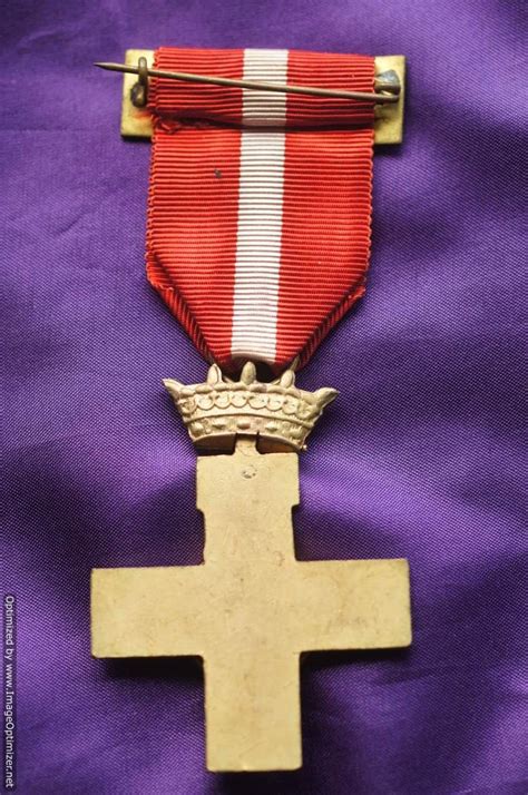 SGM-1000 Spain military order of merit for war services 1st class *SOLD - War-Relics Buyers and ...
