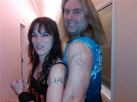 Halestormrocks Lzzy's got Kevin's name on her tattoo!