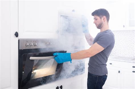 Common Causes of Oven Fires | Hunker