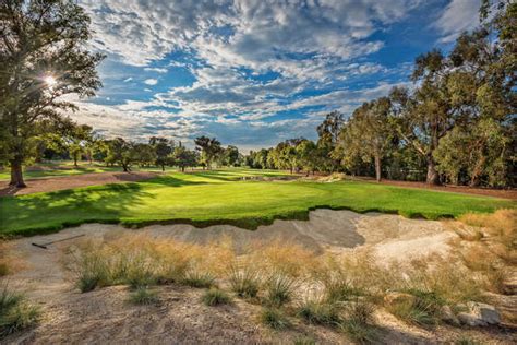 Los Robles Greens Golf Course in Thousand Oaks