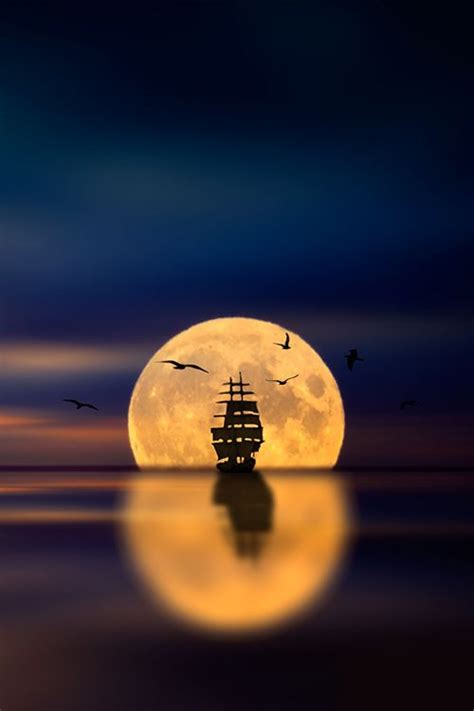 Fabulous Full Moon Photography To Keep You Fascinated - Bored Art