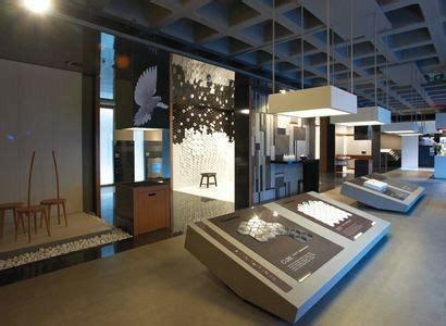 Museum & more in 2024 | Museum exhibition design, Museum interior ...