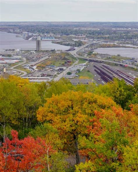 160+ Duluth Minnesota Skyline Stock Photos, Pictures & Royalty-Free ...