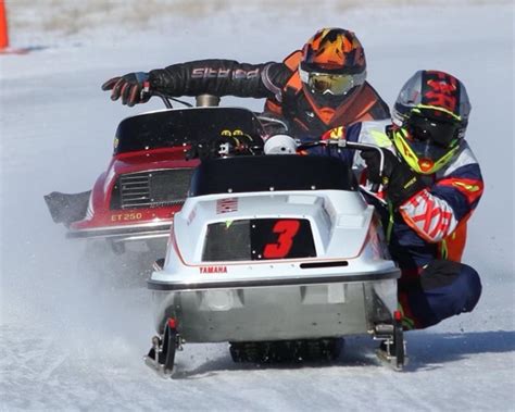 Video: Vintage Snowmobile Racing. | MasonCountyPress.com