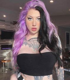 Pin by Silco on Goth Chicks, Pastel Goth & E-Girls | Curvy goth, Curvy ...