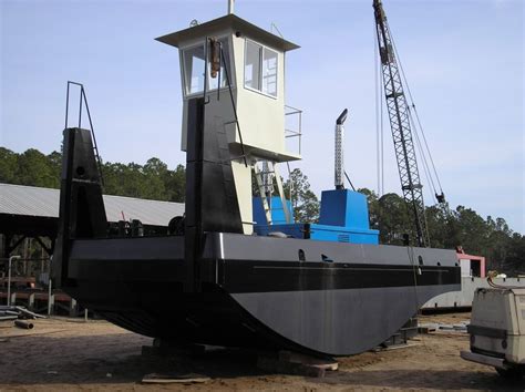 Cianbro Equipment LLC, Hull 250 | marineinland.com