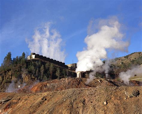 239 056 001 | DRY STEAM GEOTHERMAL POWER PLANT AT THE GEYSER… | Flickr