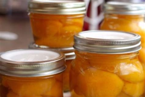 How to can pears + spiced pear canning recipe