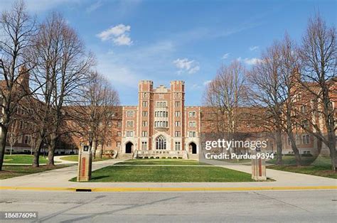 660 Purdue University Campus Stock Photos, High-Res Pictures, and ...