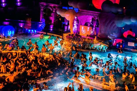 Parties - Szechenyi Baths