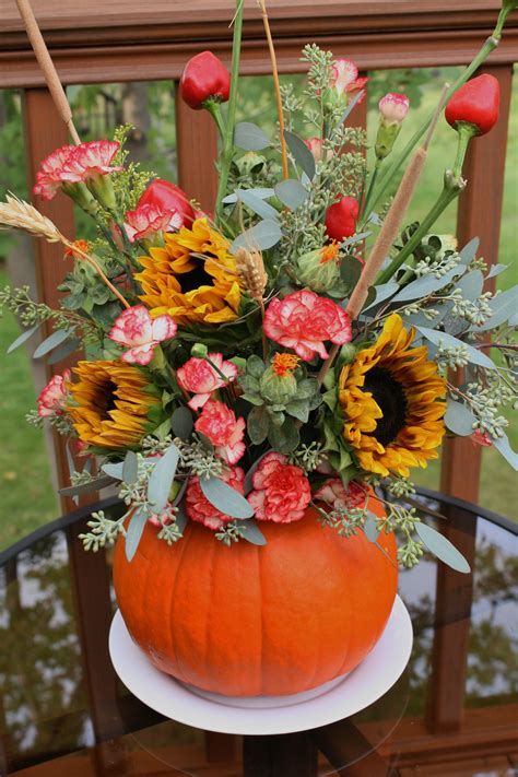 Bouquet of the Month for October Autumn Harvest, Autumn Leaves, Sedum ...