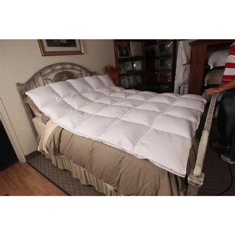 Royal Elite Double 100% Goose Down Duvet with Cotton Shell in White | The Home Depot Canada