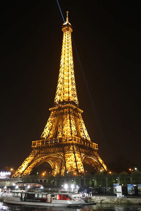 Eiffel Tower Paris Night | Wallpapers Quality